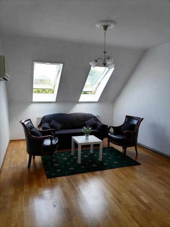 Posedenie v ubytovaní Comfort apartment