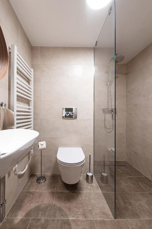 A bathroom at Ozone One Apartment