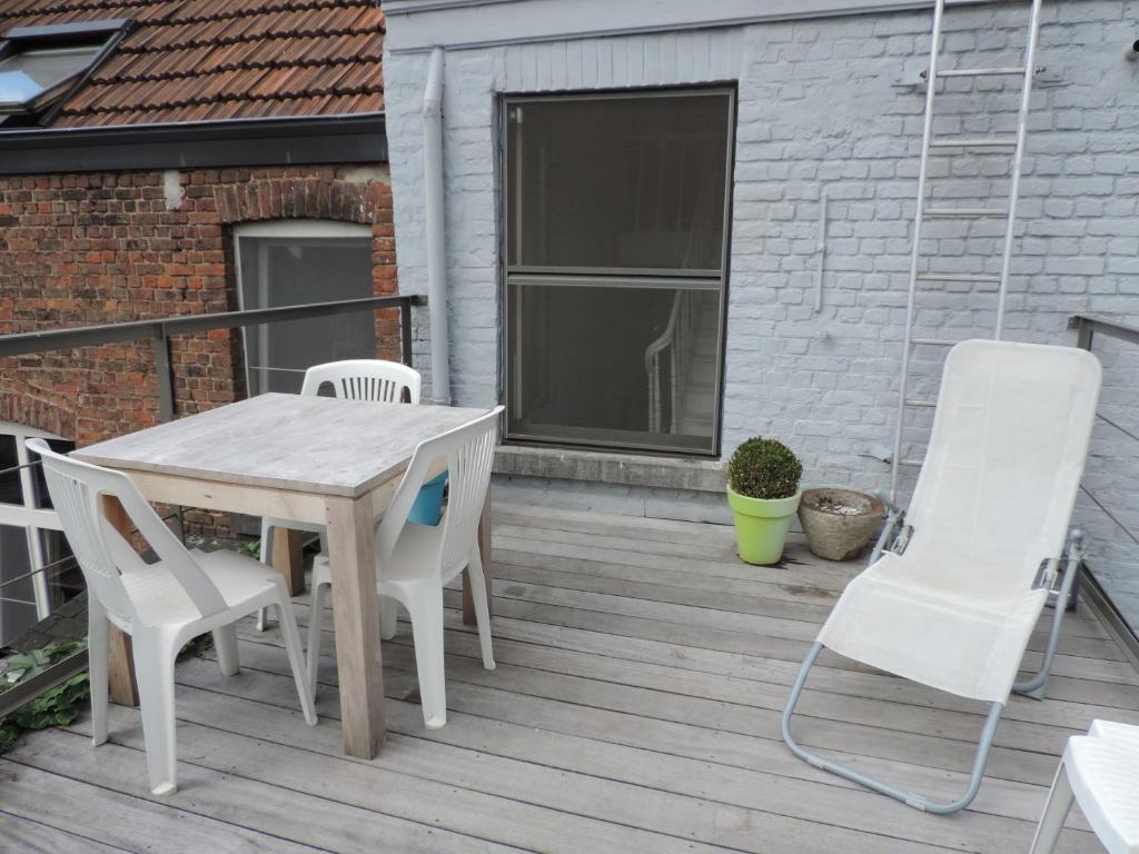 Balkón nebo terasa v ubytování B&B Lodging At 8