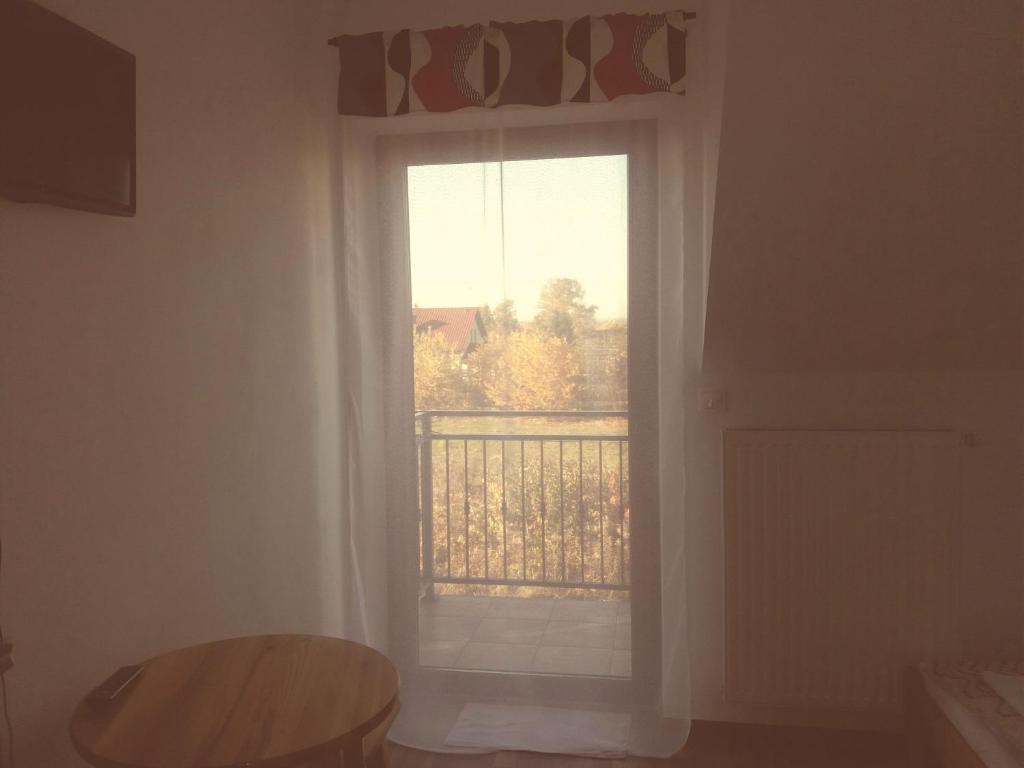 Noclegi Pod Dębem - Twin Room With Balcony