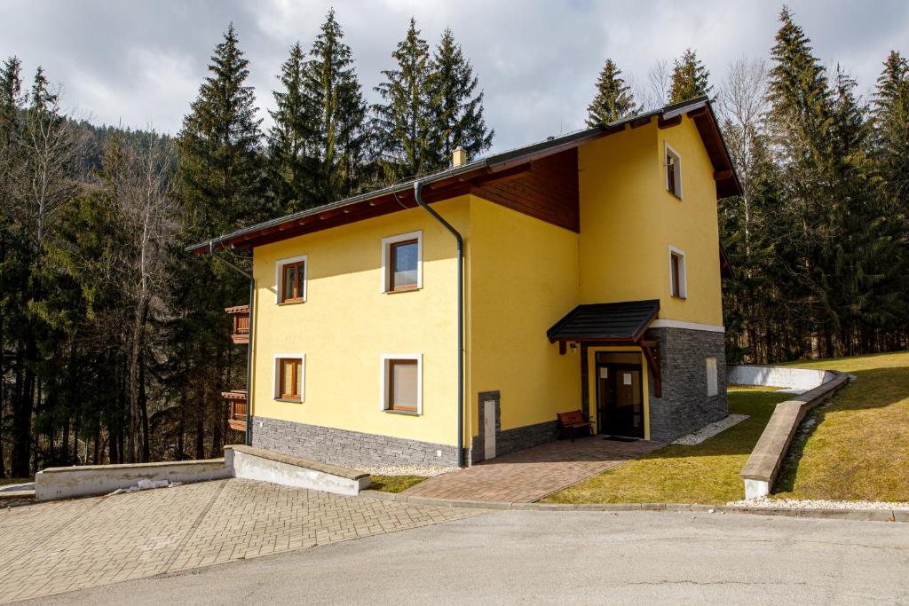 Budova, kde se apartmán nachází