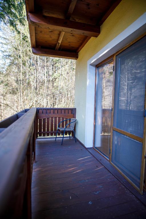 Balkón nebo terasa v ubytování apartmán ADAM Bystrá Tále