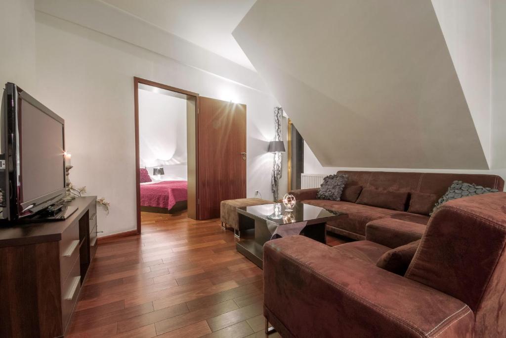 Televízia a/alebo spoločenská miestnosť v ubytovaní ApartSerwis - Gorące Źródła Apartament Lodowa Kopa 1