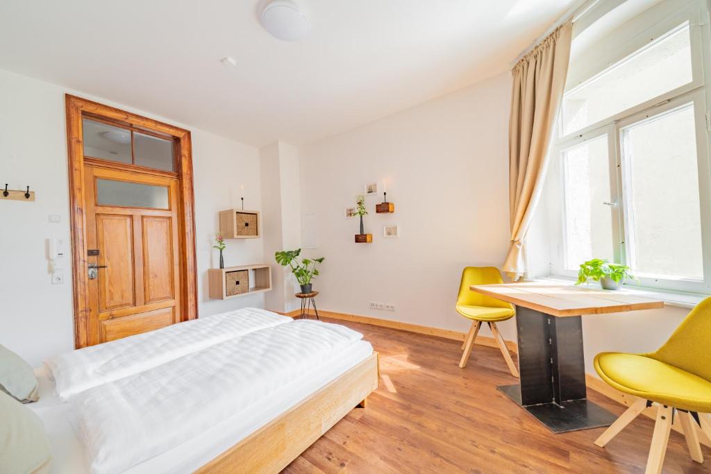 Sächsischer Hof - 15