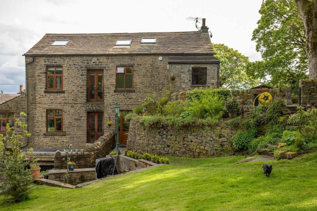 Zahrada ubytování OldMill-2Bed-Sleeps6-HotTub-PrivateGarden