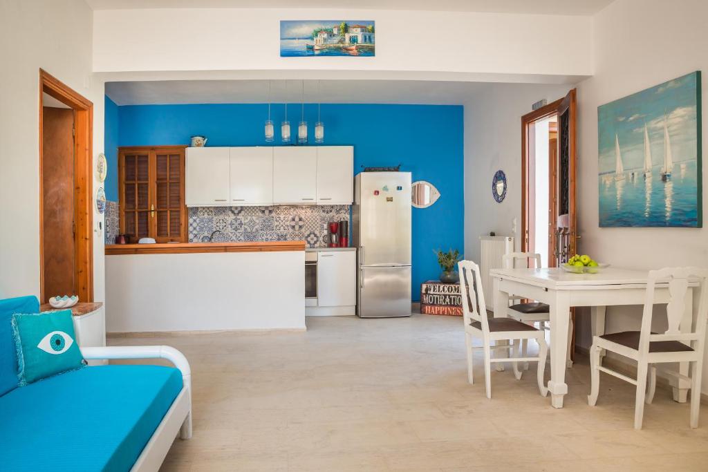 A kitchen or kitchenette at Villa Glavina