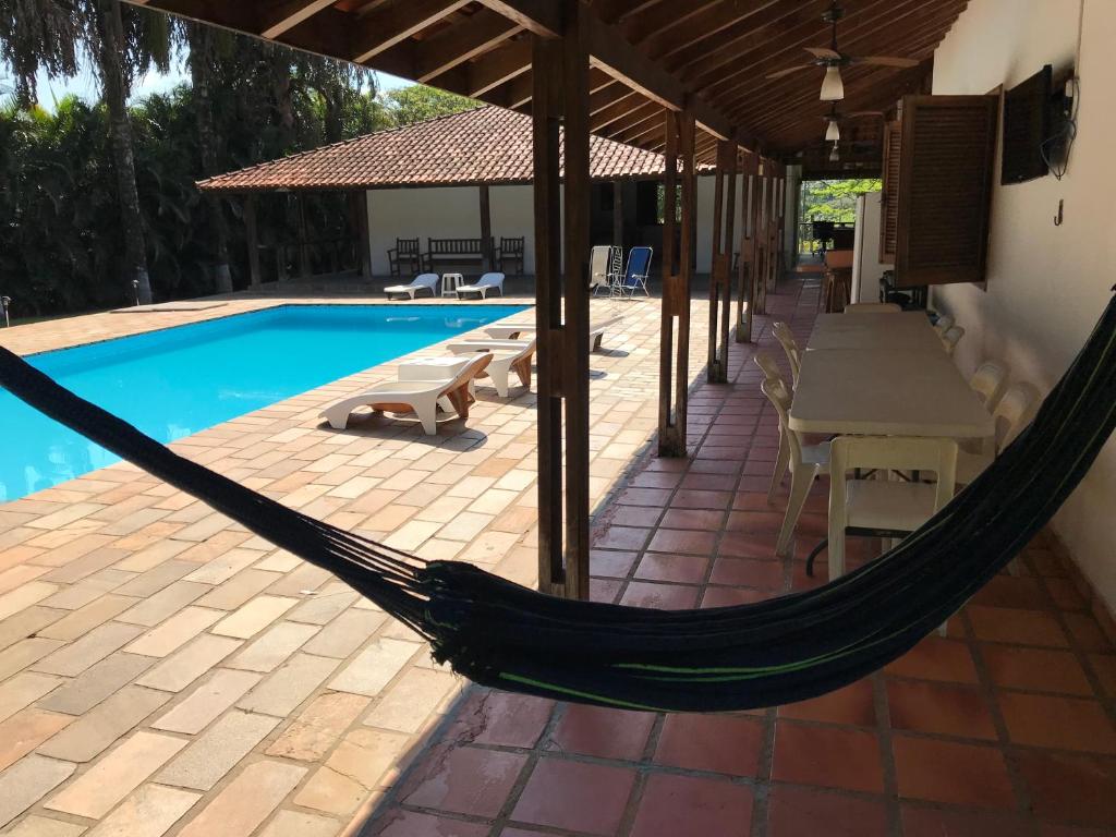 Espaço Sr Churras famílias são bem vindas Temos berço - Casa De Cinco Dormitorios