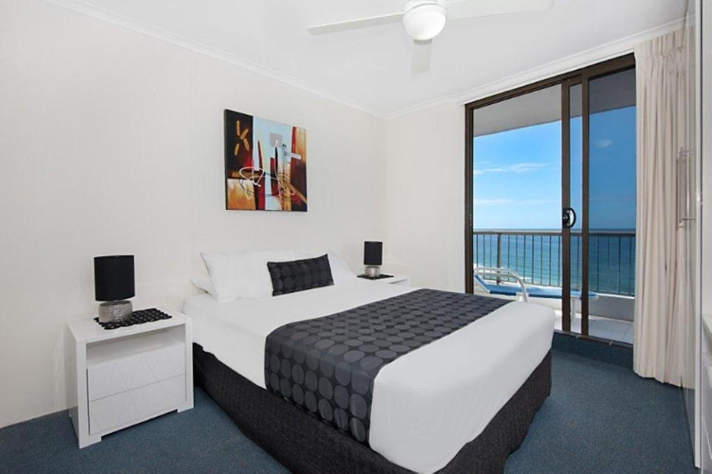 Surfers International Gold Coast Accommodation Gold Coast, AUS - Best Price  Guarantee
