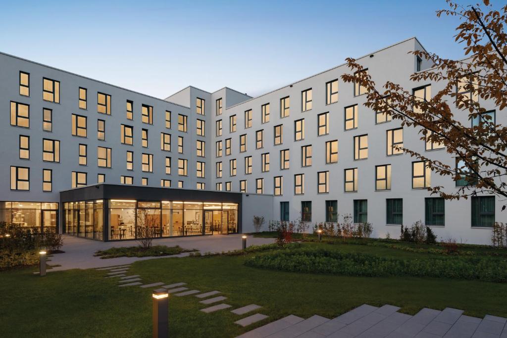 Super 8 by Wyndham Augsburg, September 2020