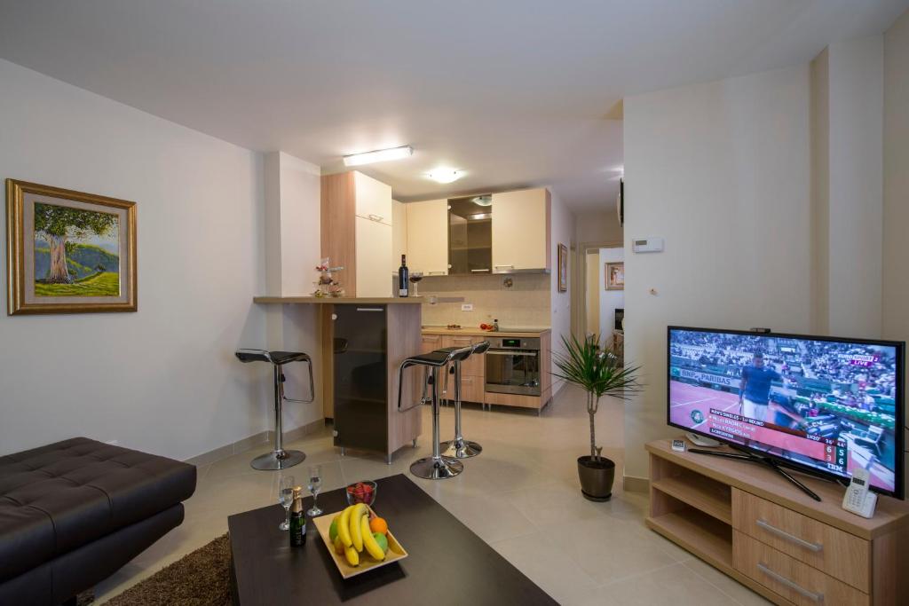 Apartments Jevtic - One-Bedroom Apartment