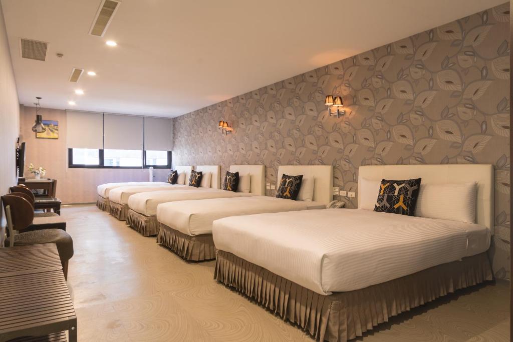 Gallery image of Just Enjoy Business Hotel in Tainan