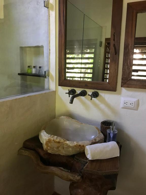Photo from VerdeAmar Eco Lodge Jungle Retreat in Chemuyil, Quintana Roo, Mexico