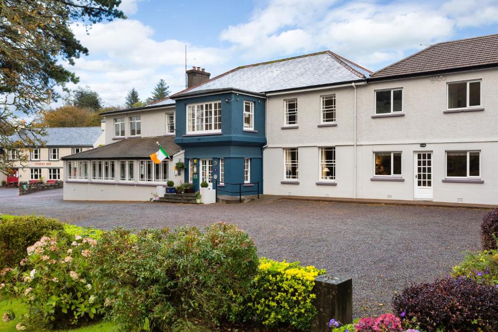 Gallery image of this property