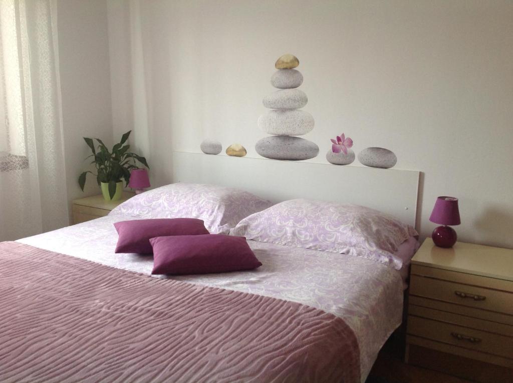 Posteľ alebo postele v izbe v ubytovaní Apartment near centar for 2+1 at Pula, with garden and free parking