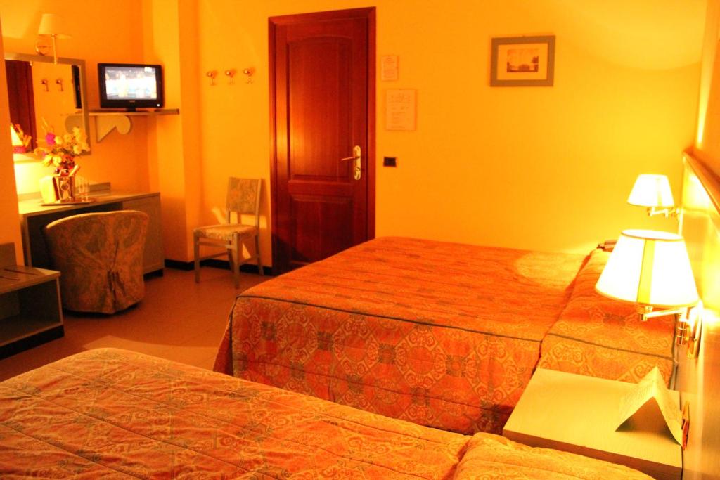 Hotel Sporting - Standaard Driepersoonskamer