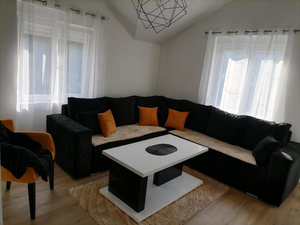 Posezení v ubytování Drobnjak apartments