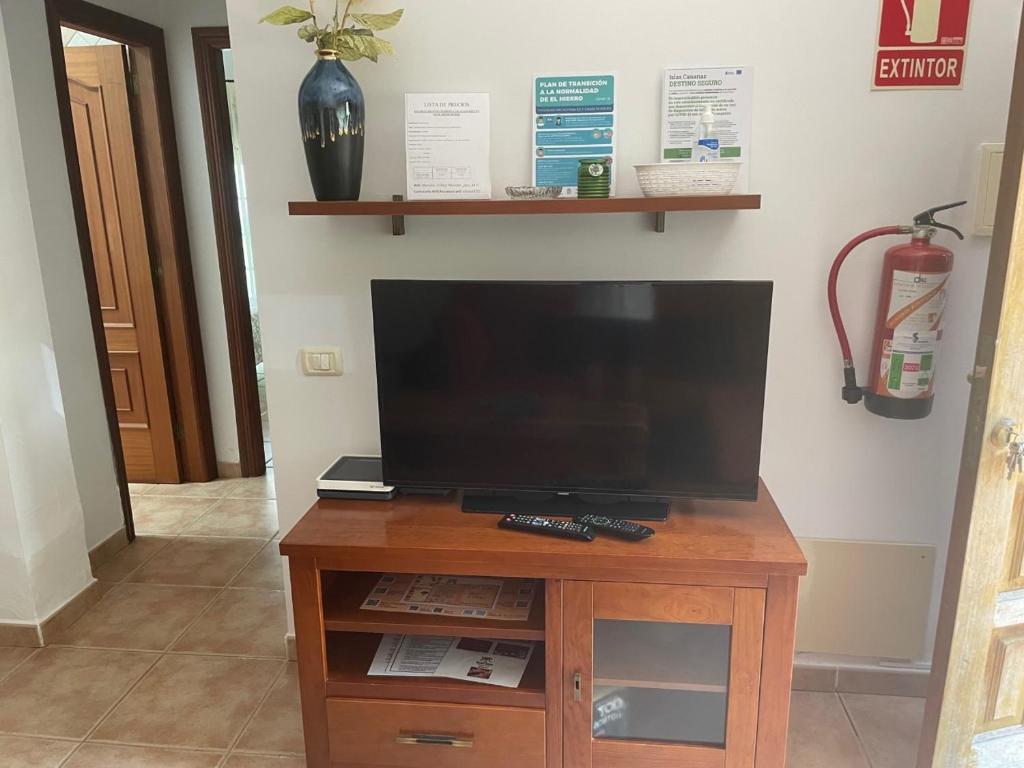 TV a/nebo společenská místnost v ubytování El Hoyo