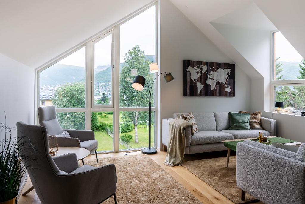 Modern Villas in Plush town - Villa