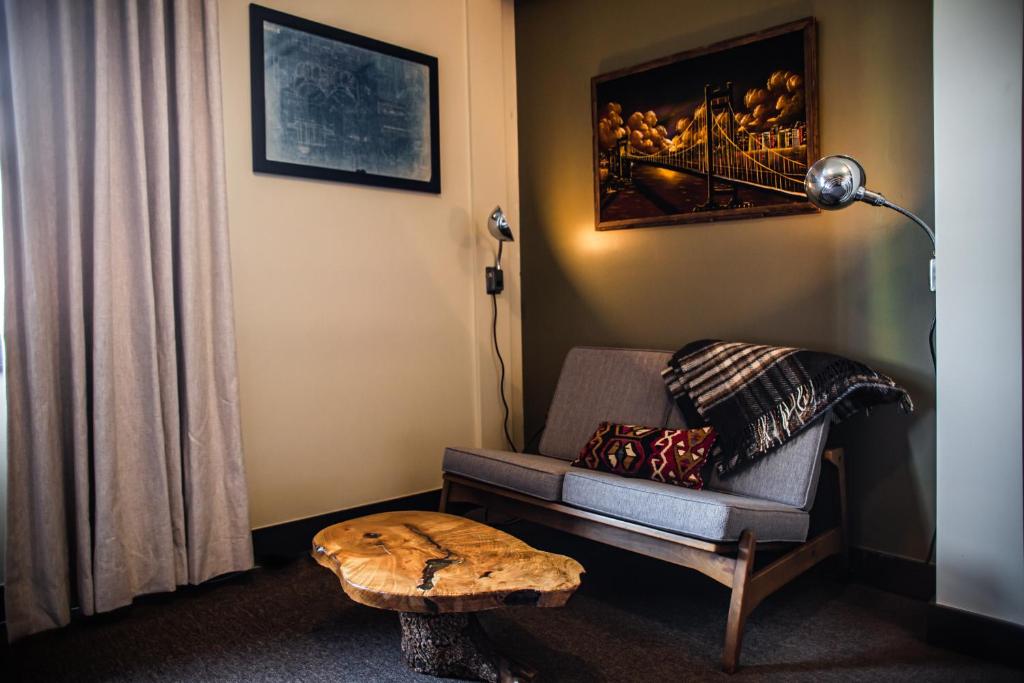 Posezení v ubytování KEX Hotel