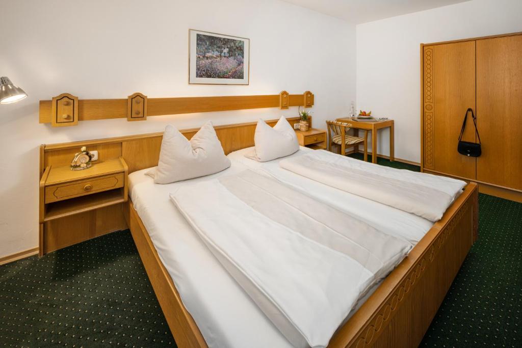 Hotel Zur Post - Habitación Doble Estándar