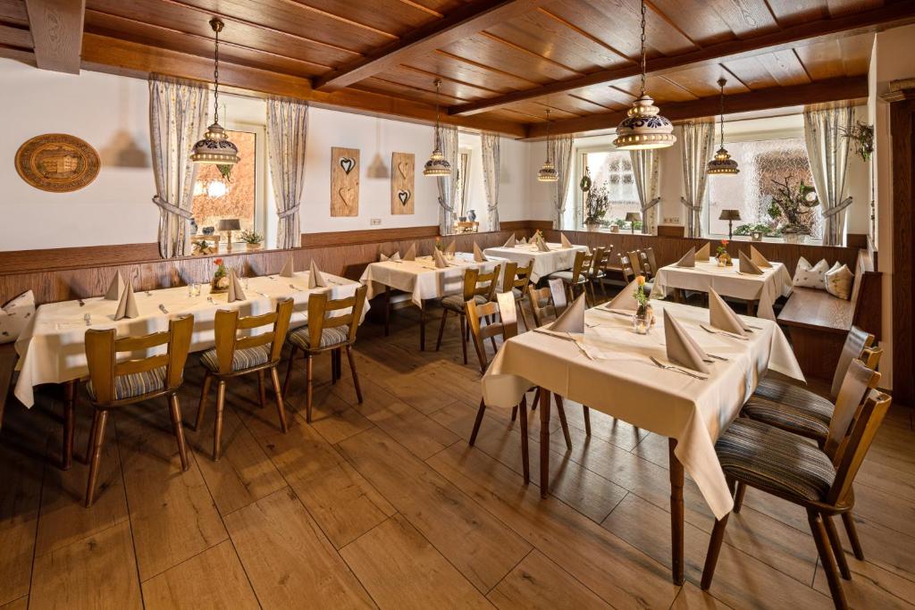 Restaurace v ubytování Hotel Zur Post