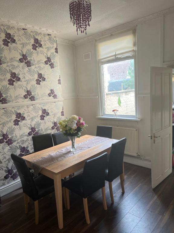 18 burleigh road North near Anfield Stadium