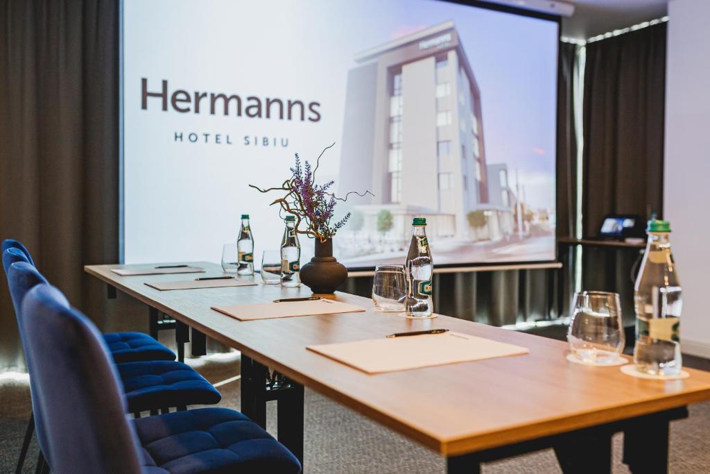 Hermanns Hotel & Spa Sibiu - Resim 8