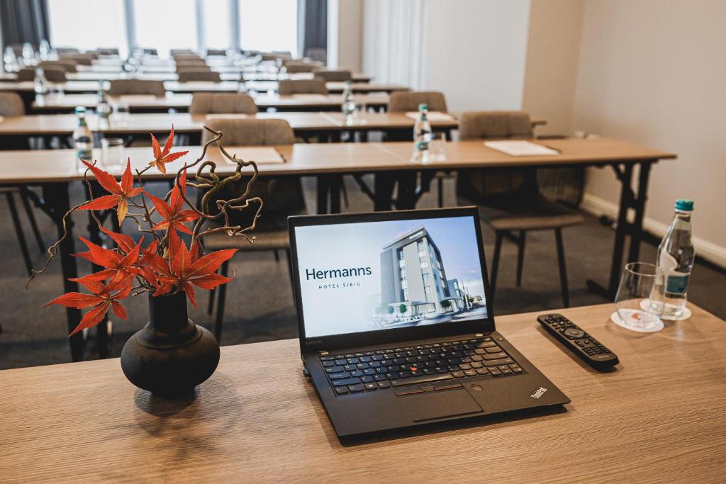 Hermanns Hotel & Spa Sibiu - Resim 7