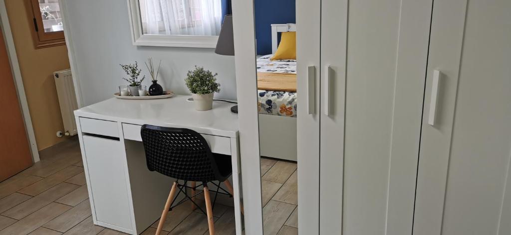 Fotografie z fotogalerie ubytování Elegant & Trendy Apt in a Peaceful Area v destinaci Limassol
