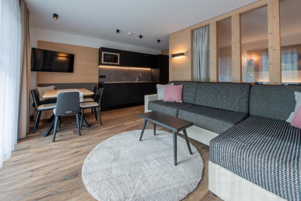 Kuchyň nebo kuchyňský kout v ubytování CHALET NORA