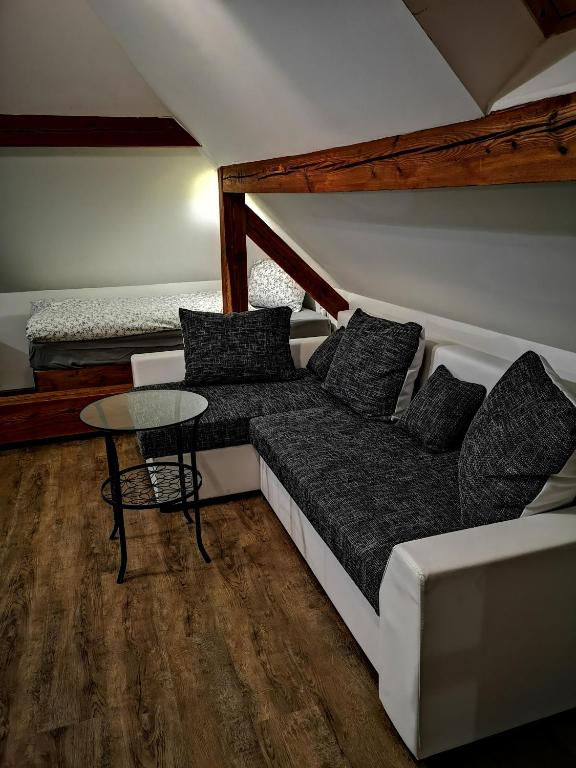 Istumisnurk majutusasutuses Dráchovský apartmán a vejminek