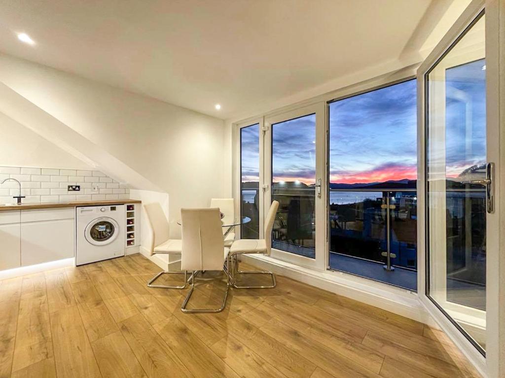 Kuchyň nebo kuchyňský kout v ubytování The Penthouse