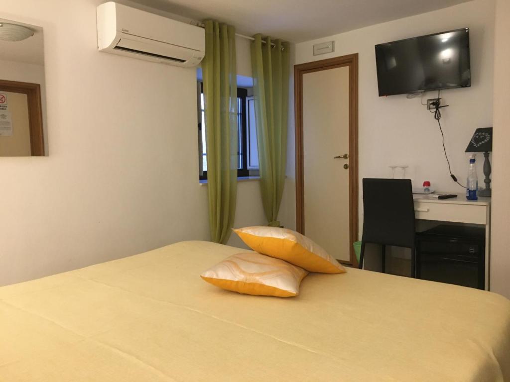 B&B Liberty 900 - 15