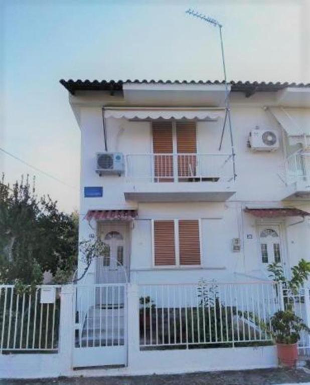 Semi Vintage - Two-Bedroom Villa