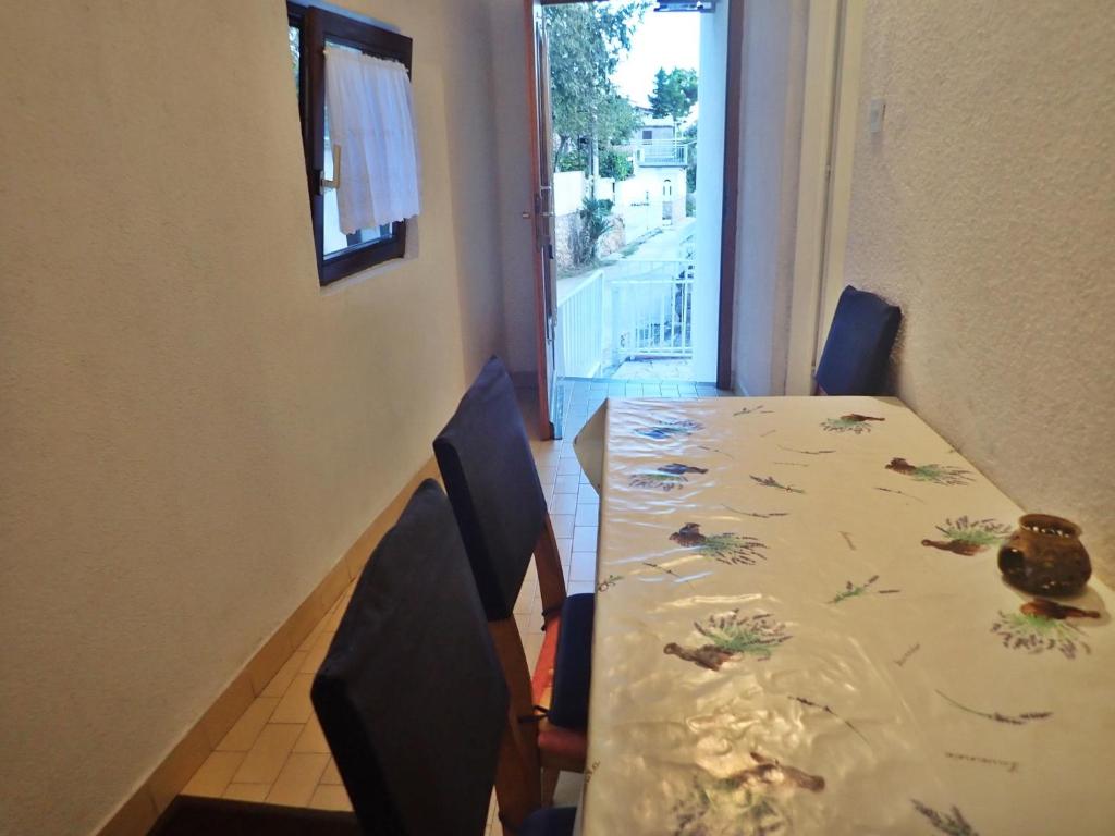 Fotografia z galérie ubytovania Apartment Nata with beautiful sea view v destinácii Starigrad-Paklenica