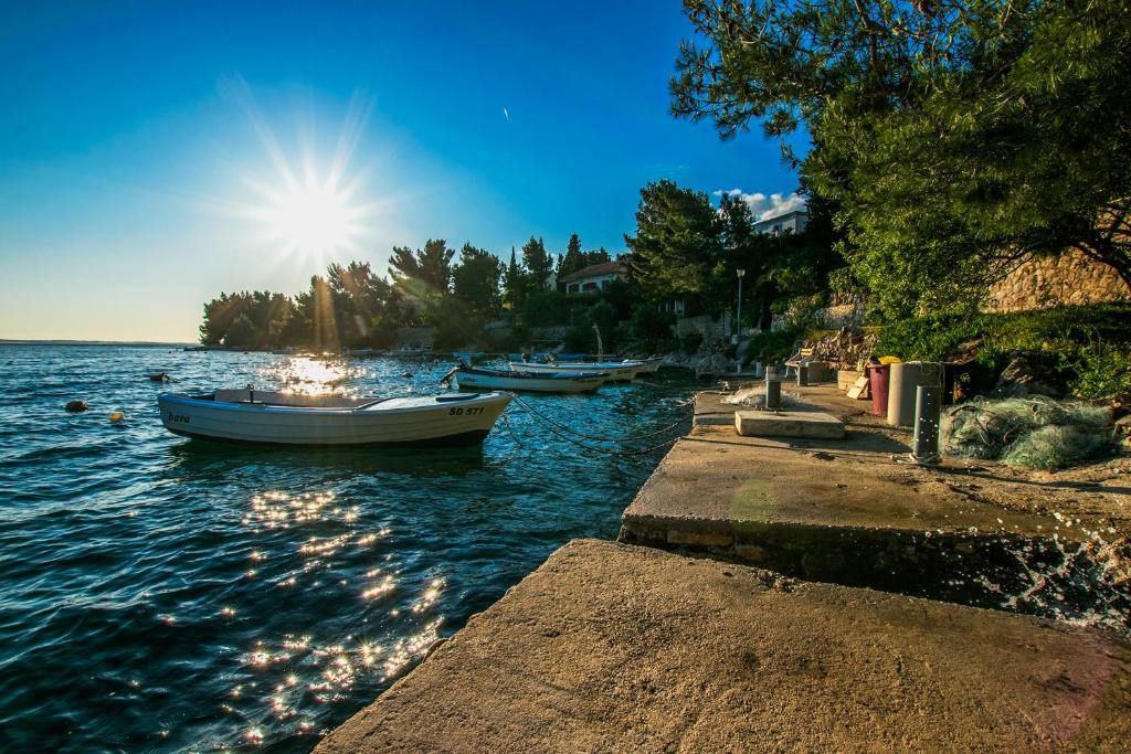 Fotografia z galérie ubytovania Apartment Nata with beautiful sea view v destinácii Starigrad-Paklenica