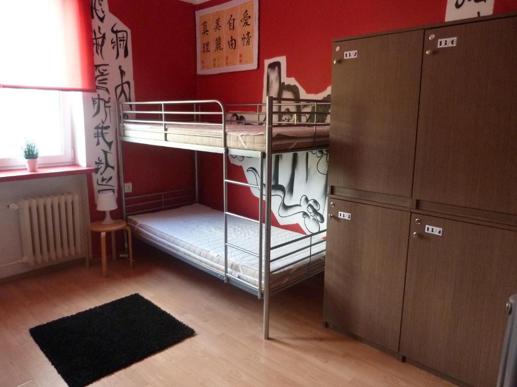 Postel nebo postele na pokoji v ubytování Jasna Hostelik self check-in