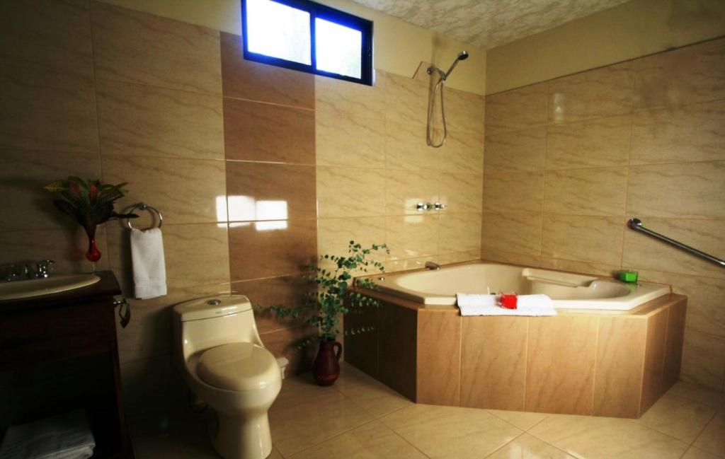 B&B Garden Grecia - Deluxe King Room