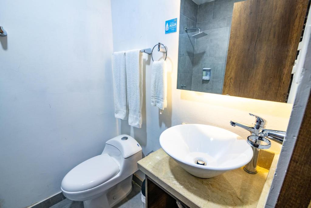 Koupelna v ubytování Hotel Amoek