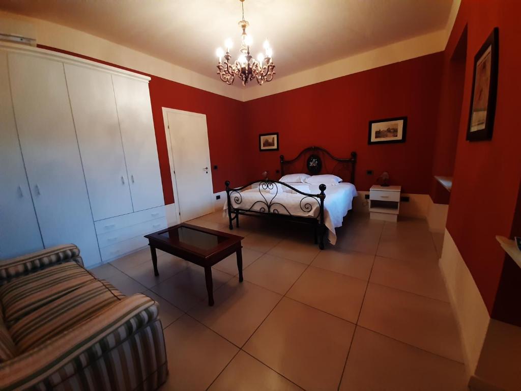 Lucca Cycling Holidays Il Tiglio Rooms - 16