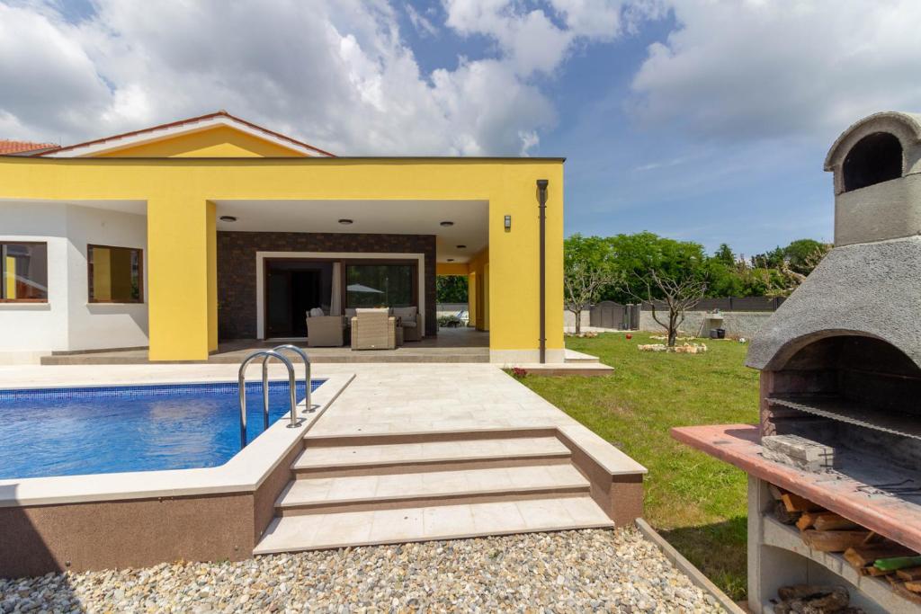 Modern villa Eve in Medulin with pool near the beach Medulin Istrien Kroatien