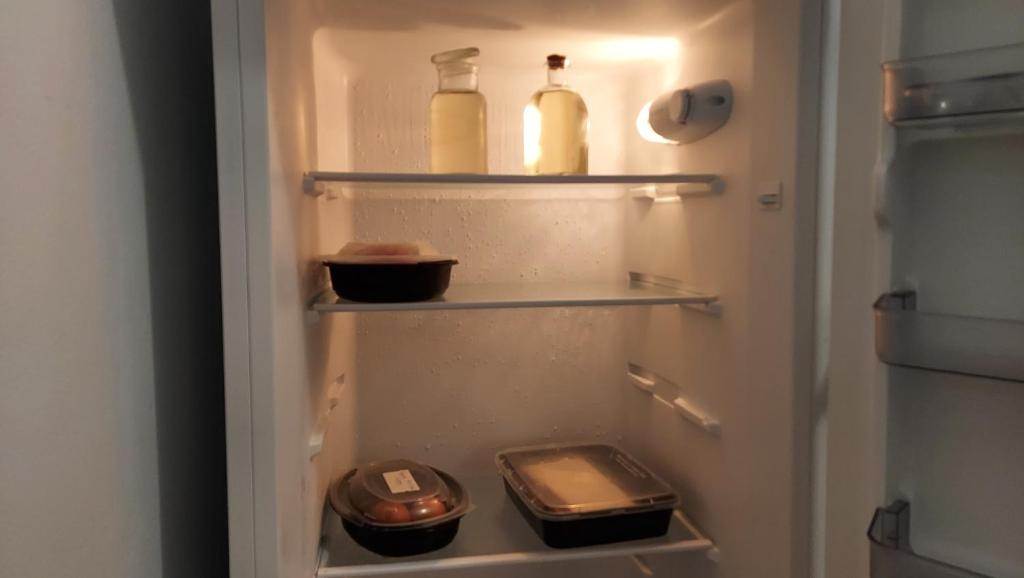 Joan's airport apartment - 12