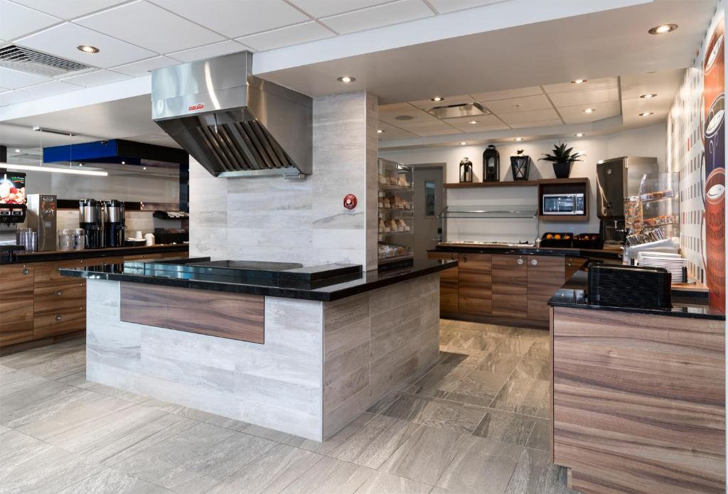 Hôtel Cofortel - Resim 4