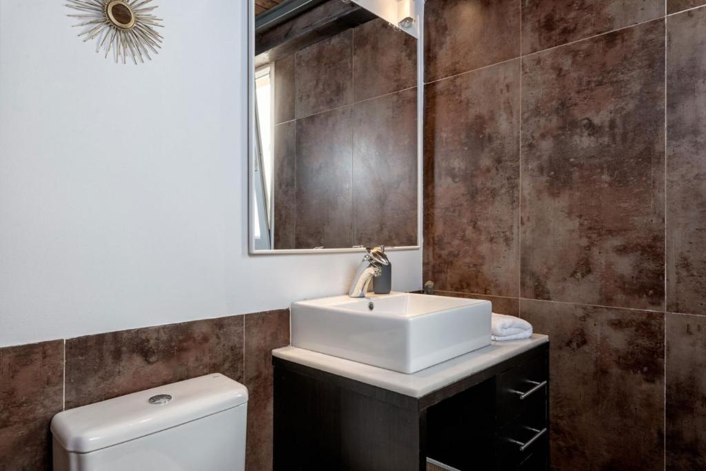 Kúpeľňa v ubytovaní Tina Apartment in Malaga by Solaga Holiday Homes