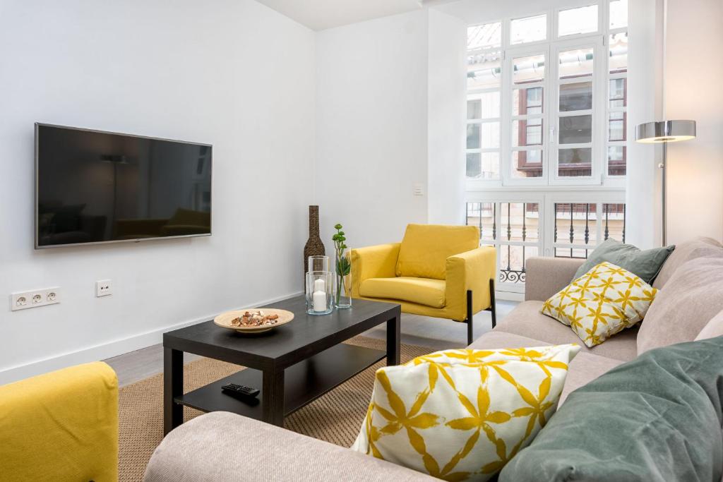 Posedenie v ubytovaní Merced Suites in Malaga by Solaga Holiday Homes