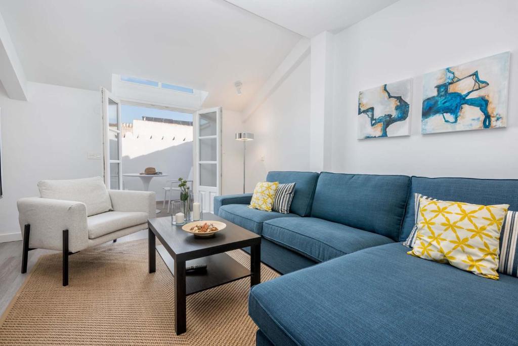 Posedenie v ubytovaní Merced Suites in Malaga by Solaga Holiday Homes