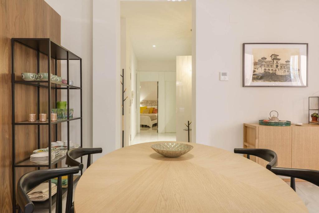 Zdjęcie z galerii obiektu Larios Suites in Malaga by Solaga Holiday Homes w Maladze
