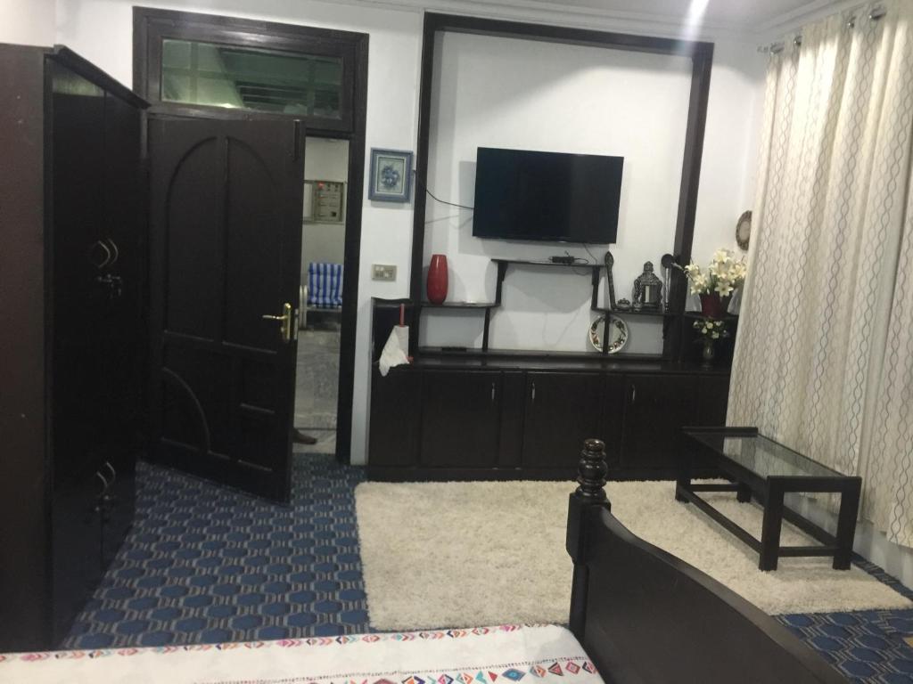 SWAT HiLL ViEW RESORT-only for families - Deluxe Triple Room