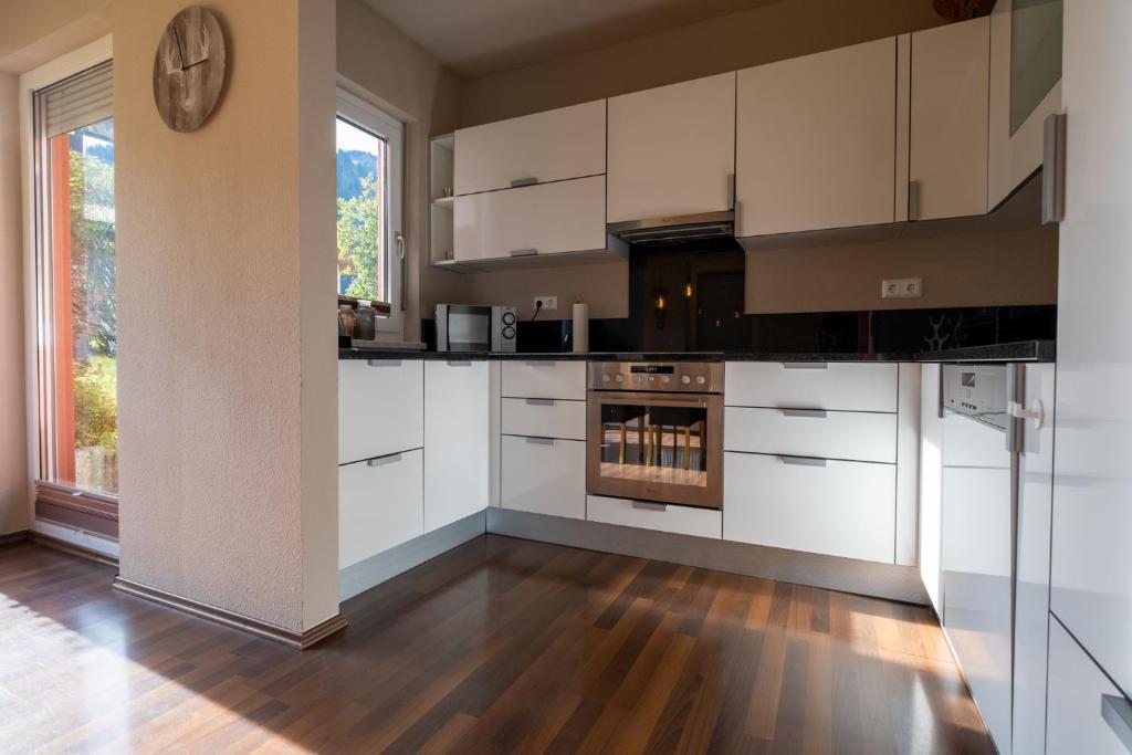 Kuchyň nebo kuchyňský kout v ubytování Alprocks Alvaresort