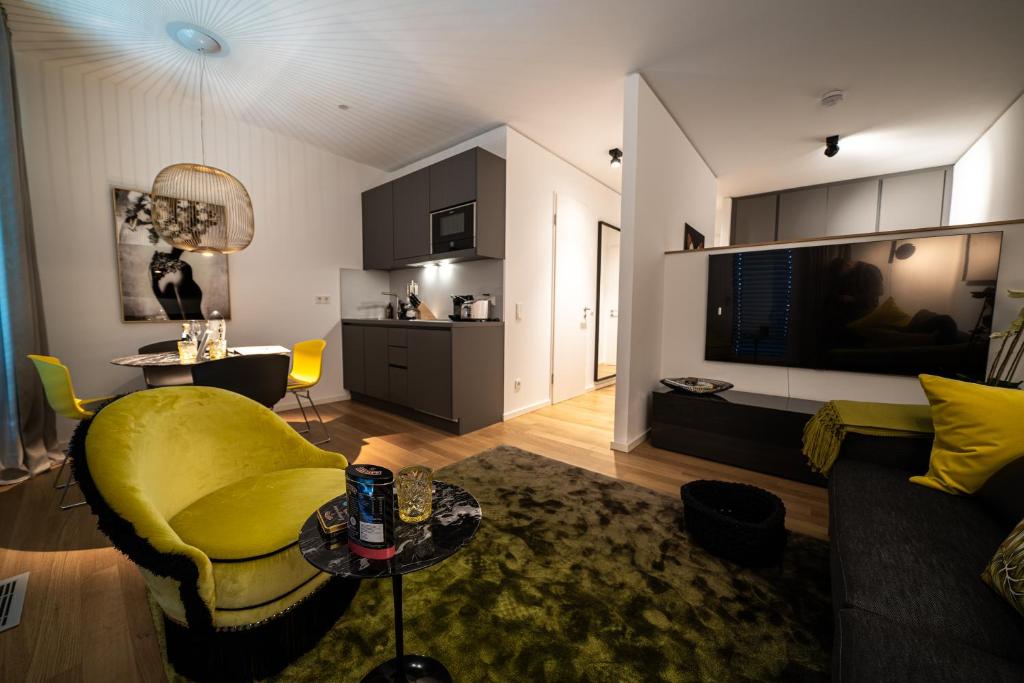 Luxury Apartments Düsseldorfにあるシーティングエリア
